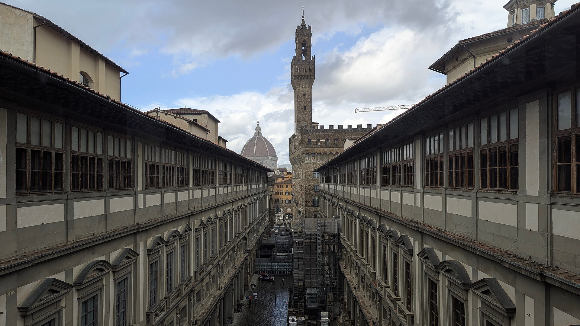 The Uffizi Gallery courtyard — allow at least two to three hours for your first visit