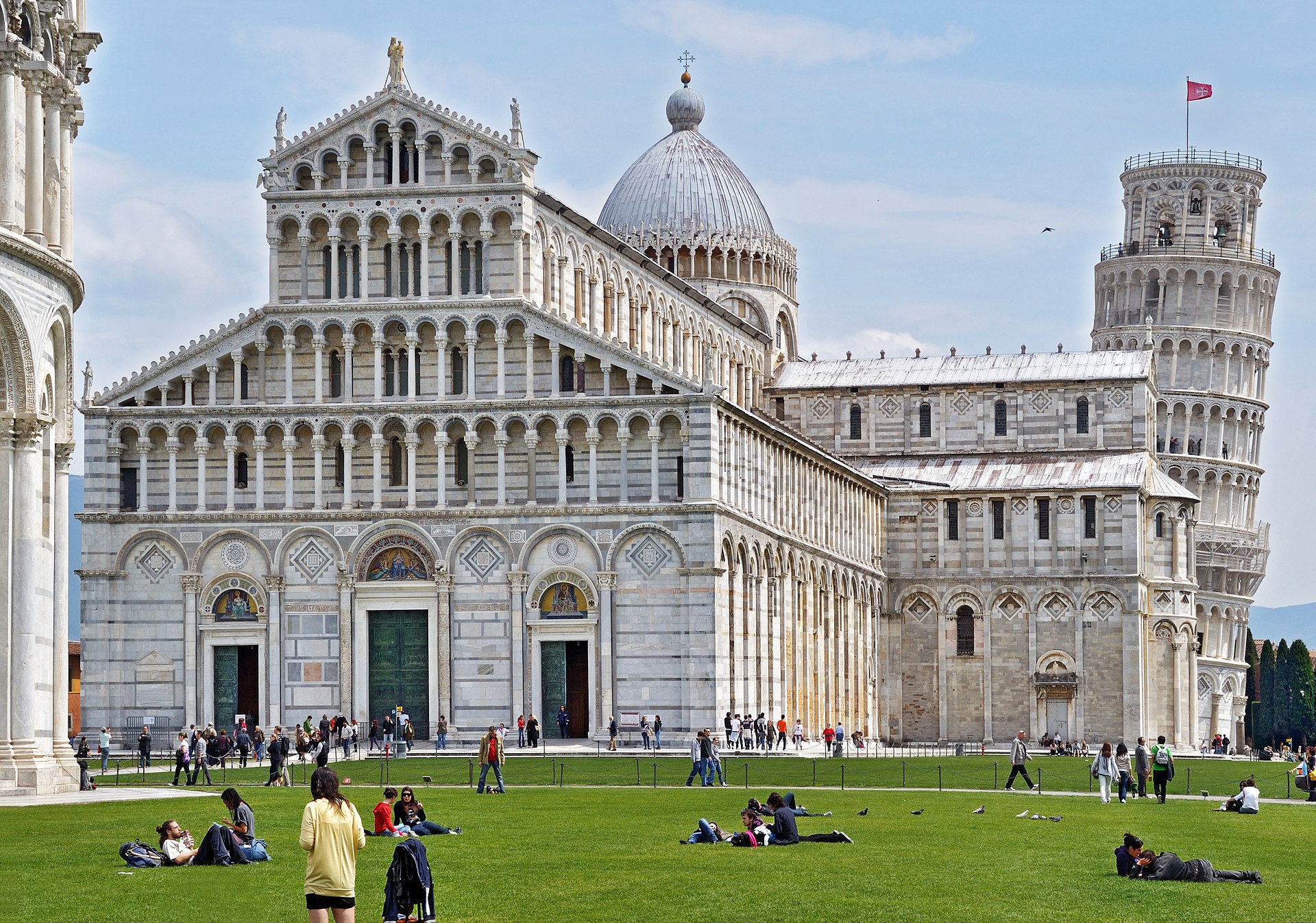 The Leaning Tower of Pisa on the Campo dei Miracoli — the most photogenic stop on any Florence day trip west