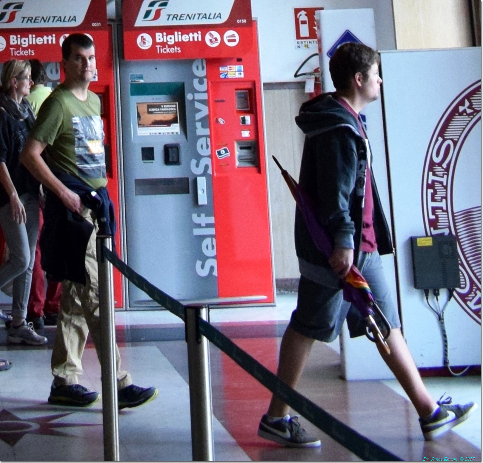 Buying train tickets at a Trenitalia machine — the app makes this easier