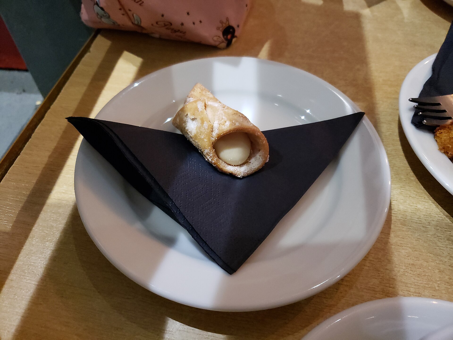 Sicilian cannoli with crisp shells and sweet ricotta, a classic stop in any Sicily food guide