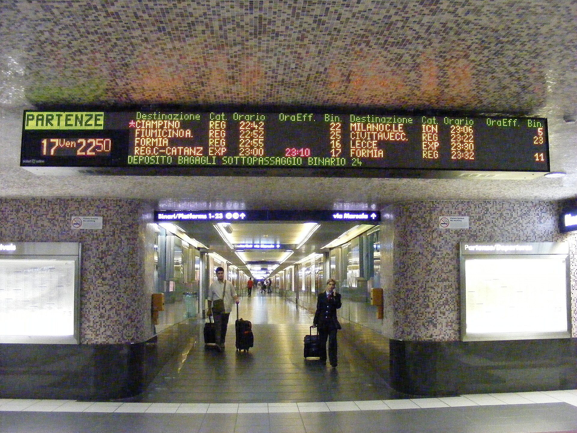 Inside Roma Termini — the departures board (tabellone) is your first stop every time